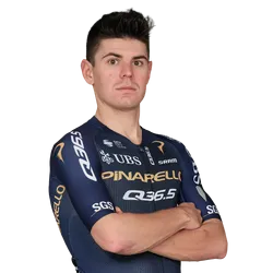 沃尔特·卡尔佐尼