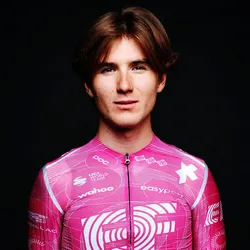 科尔比·西蒙斯