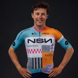 科尔宾·斯特朗