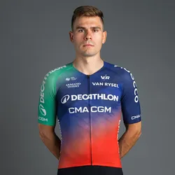 斯特凡·比塞格