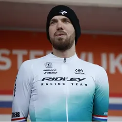 乔里斯·纽文豪斯