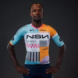 比尼亚姆·吉尔迈