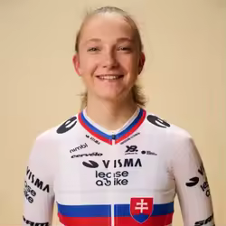 维多利亚·克拉多诺娃