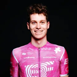 乔治·斯坦豪瑟