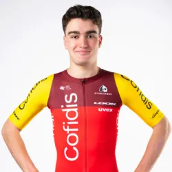 卡米尔 · 查雷特