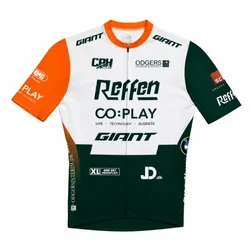 Reffen CO:PLAY Giant Store